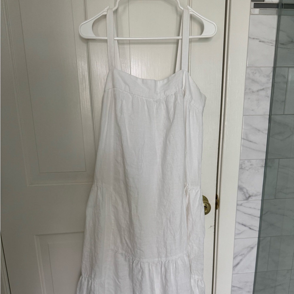 Classic White Tiered Midi Dress - Picture 3 of 5